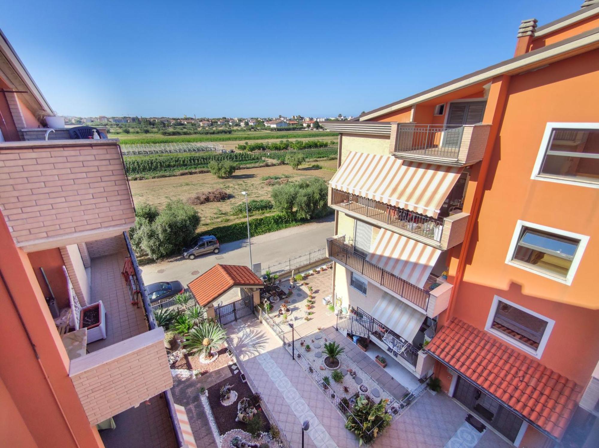 Andrew Home Villa Rosa Di Martinsicuro Exterior foto
